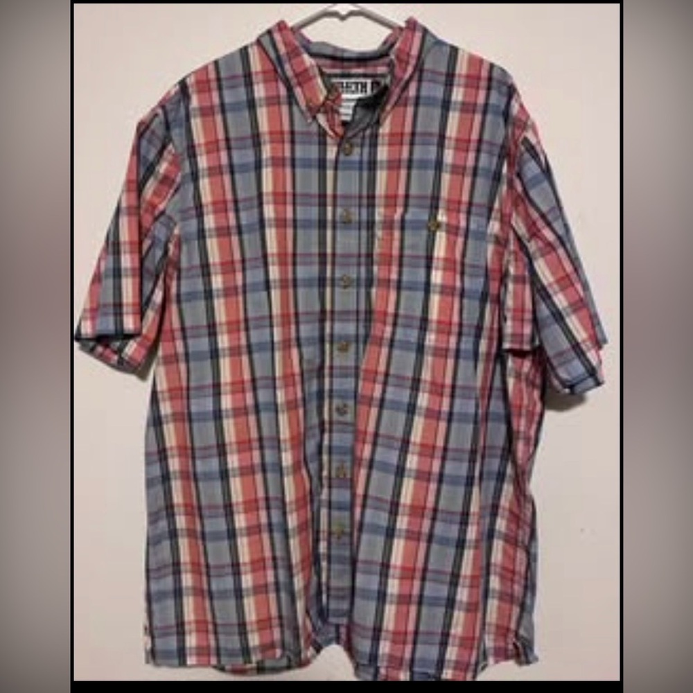 Duluth Trading Co Short-Sleeve Plaid Button-Down in Red, Blue & Cream